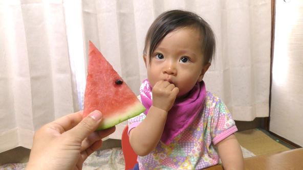 For starters, she has tasted a little touch the watermelon. Strange taste. After this, now amazing thing.